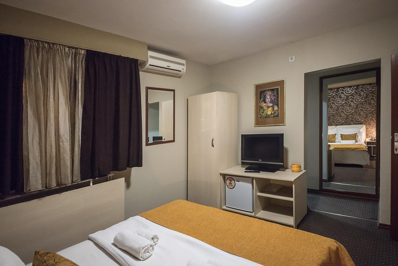 Hotel Bell Leskovac  Dış mekan fotoğraf
