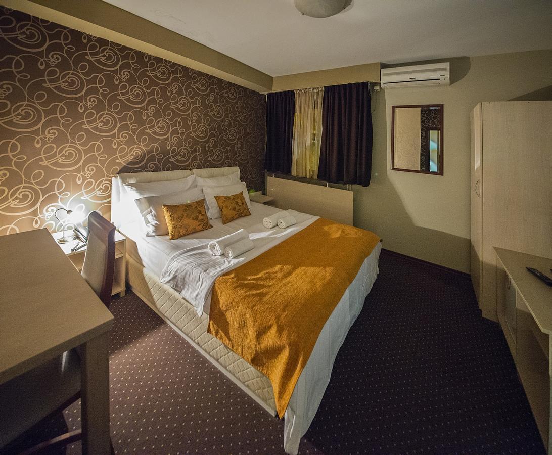 Hotel Bell Leskovac  Dış mekan fotoğraf