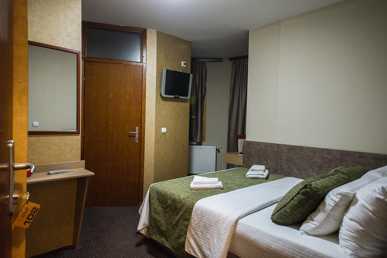 Hotel Bell Leskovac  Dış mekan fotoğraf
