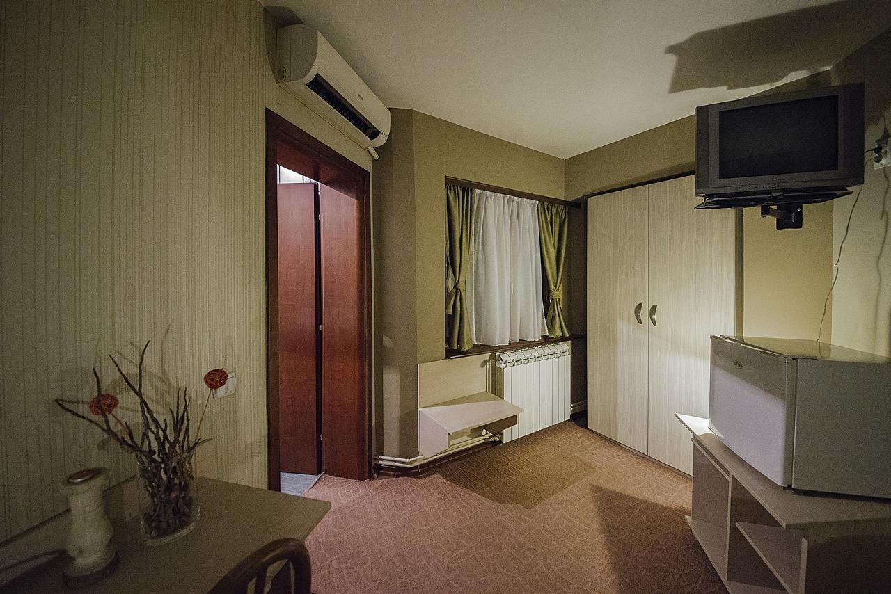 Hotel Bell Leskovac  Dış mekan fotoğraf