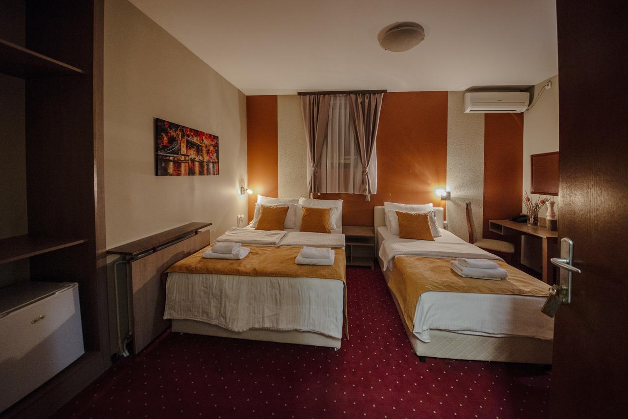 Hotel Bell Leskovac  Dış mekan fotoğraf