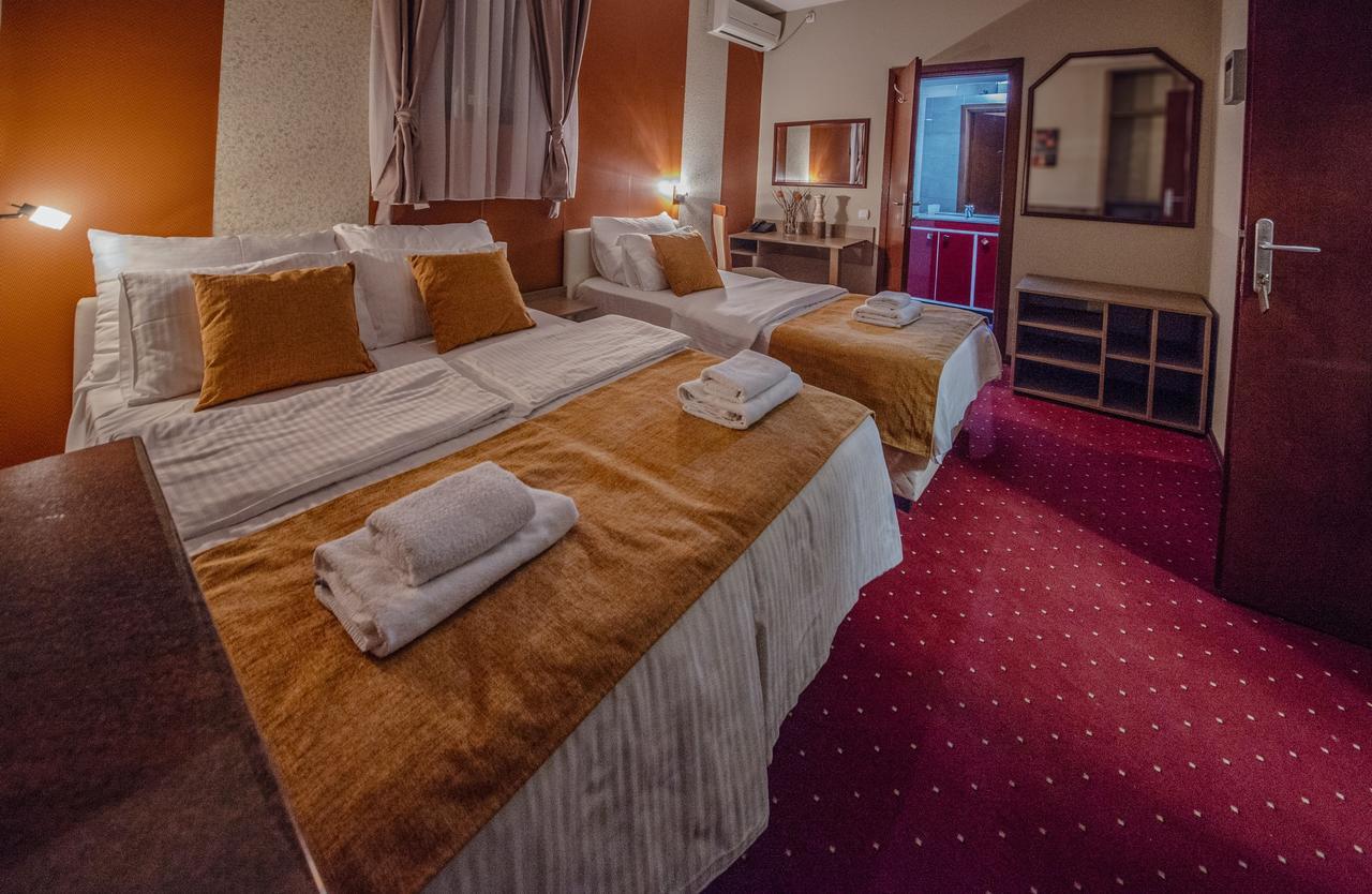 Hotel Bell Leskovac  Dış mekan fotoğraf